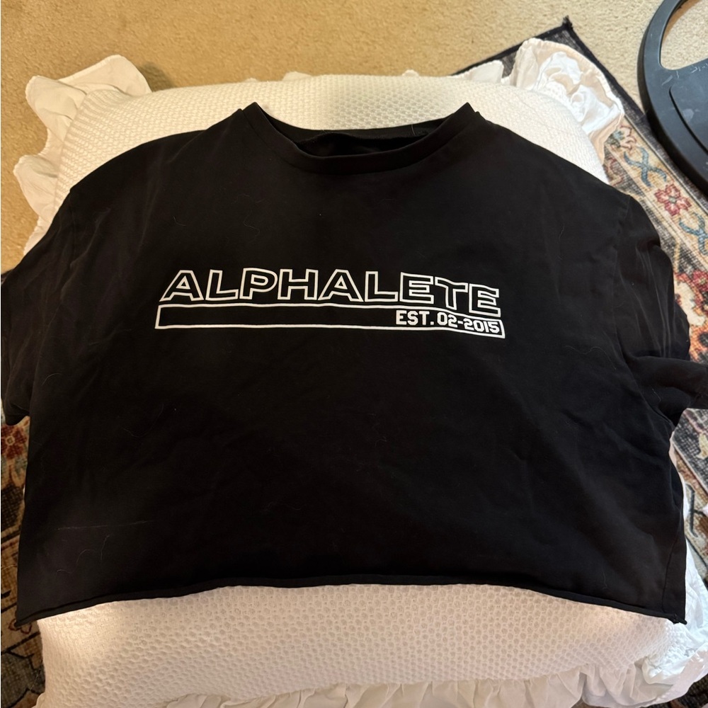 Alphalete Crop Top